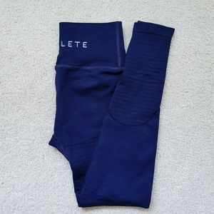 Alphalete Revival Leggings in Navy (S)